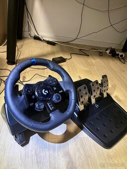 Logitech G923 Driving Force - 4