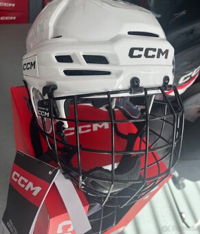 Prilba CCM Tacks 720 combo - 4