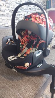 Autosedacka Cybex Cloud Z I-size Spring Blossom Dark s bazou - 4