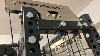 HALF RACK s PROTISMERNÝMI KLADKAMI+MULTIPPRESS - 4