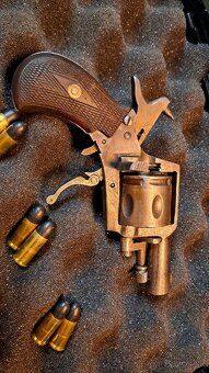 Predám malý vreckový revolver Bulldog, pred 1890 - 4
