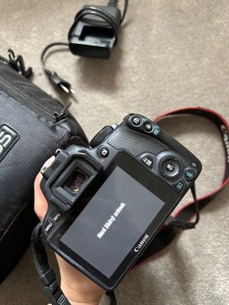 Canon EOS 100D - 4