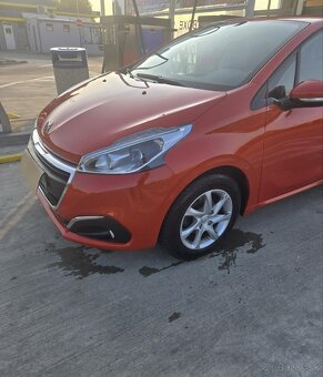 Predám Peugeot 208 1.2l 44000.km - 4