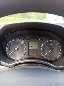 Škoda Octavia 1.9 TDI dsg - 4