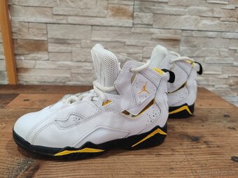 Jordan 343796-107 veľkosť 32 - 4