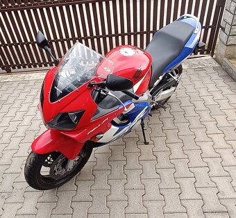 Predám motocykel HONDA CBR600F - 4