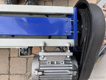 JEDNOSTLPOVY ZDVIHAK ZN.WEBER - 2,5 T. - 4