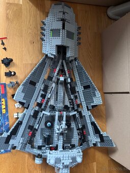 LEGO Star Wars 75055 - Imperial Star Destroyer - 4