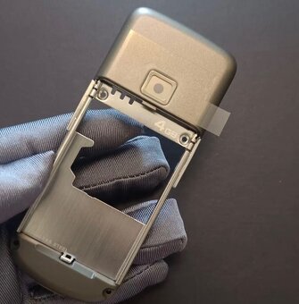 Nokia 8800 arte středové kryty - 4