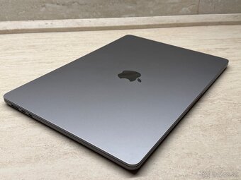 MacBook Air 15,3", M3, 16GB, 512GB - 4