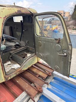 Kabína Pv3s V3S - 4