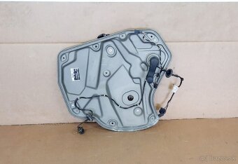 sťahovačka okna Octavia 2 - 4