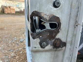 Zadne dvere iveco daily euro 4 - 4