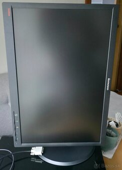 Monitor 22" Lenovo LT2252pwA, plne funkčný, bez škrabancov - 4