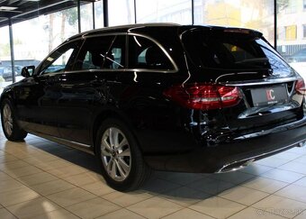 Mercedes-Benz Třídy C 220d nafta automat - 4