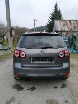 Golf plus 5.6 - rok 2010... - - - - 4