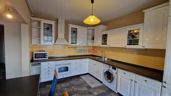 MIEROVÁ, RUŽINOV, 3- IZB zariadený byt,. - 4