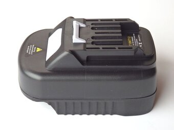 Adaptér MAKITA 18V / MAKITA 12V max - 4