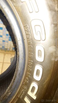 BF Goodrich 275/60/R15 - 4