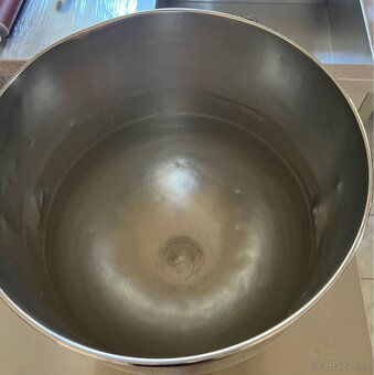 Kotol Alba 30/60l + transportné vozíky pod kotle - 4