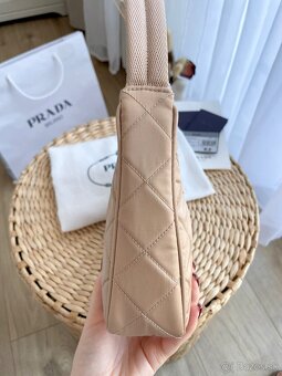 Dámska originál Prada nylon kabelka - 4