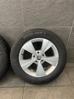 Predam original Skoda Velorum zimnu sadu 205/60 R16 - 4