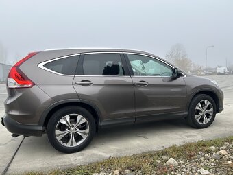 Honda CR-V 2,2 idtec 110 kw 4x4 - 4