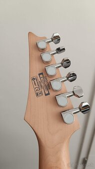 Predám gitarový set – Cort + Ibanez + Vox kombo + príslušens - 4