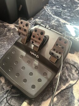 Predám Logitech G29 + radiaca páka + wheel stand - 4