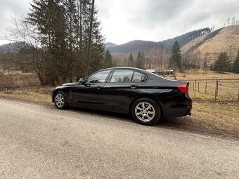 BMW rad 3 F30 320i xDrive - 4
