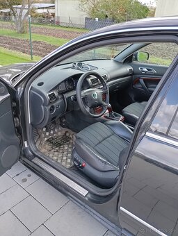 Škoda Superb 1.9 TDI Elegance – 130 kW, STK 6/2027 - 4