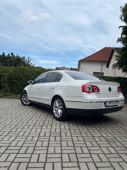 Volkswagen passat DSG highline 2.0 tdi -aj na splátky - 4