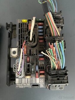 bsm jednotka peugeot R05-00 L08-00 L04-00 L10-00 R03-00 - 4