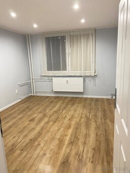 Prenájom 1-izbového bytu v Tvrdošíne na Medvedzí - 4