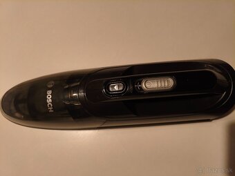 Tyčový vysávač zn.Bosch - 4