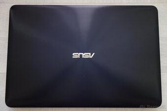 ASUS VivoBook X556U - 4