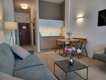NA PREDAJ: MODERNÝ APARTMÁN HREBIENOK REZORT STARÝ SMOKOVEC - 4