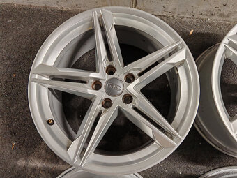 5x112 R18 8.5J ET29 Original Audi - 4