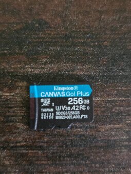 Nintendo Switch Oled + 256 GB karta + 5 Hier - 4