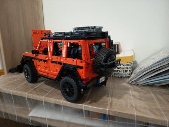 Lego technic Mercedes Benz g500 - 4