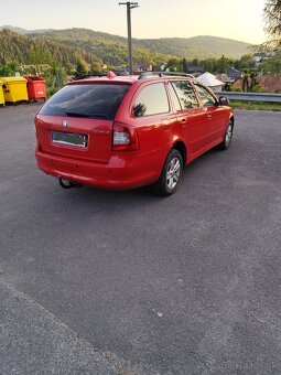 Predám škodu Octaviu 1.6tdi 77kw CR RV:2012 - 4