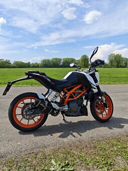 KTM Duke 390 - 4
