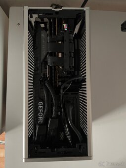 🖥️ Výkonný mITX PC – Ryzen 7800X3D / RTX 4070 SUPER / 64GB - 4