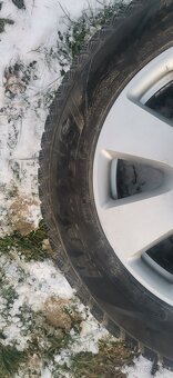 Zimné 255/55 r18 orginálne Audi slušný stav 4ks297€ VYMENÍM - 4