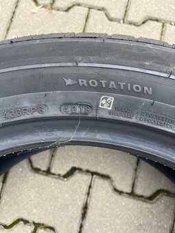 Predám zimné uplne nové 275/50R21 113V - 4