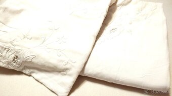 Unikátny ručne vyšívaný prehoz na manželskú posteľ - 4