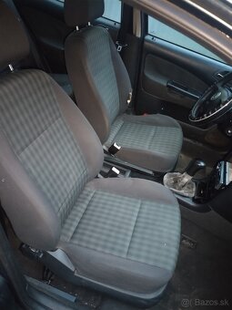 Rozpredám Octaviu - 4