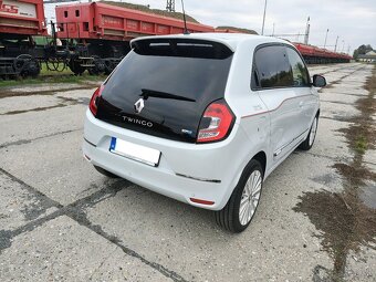 Renault Twingo 3 ZE E Tech Vibes - 4