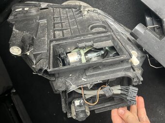 Predné svetlomety passat b6 - 4