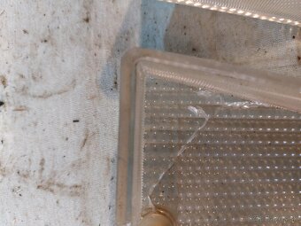 smerovky VW,zadne svetlo kryt S Favorit - 4